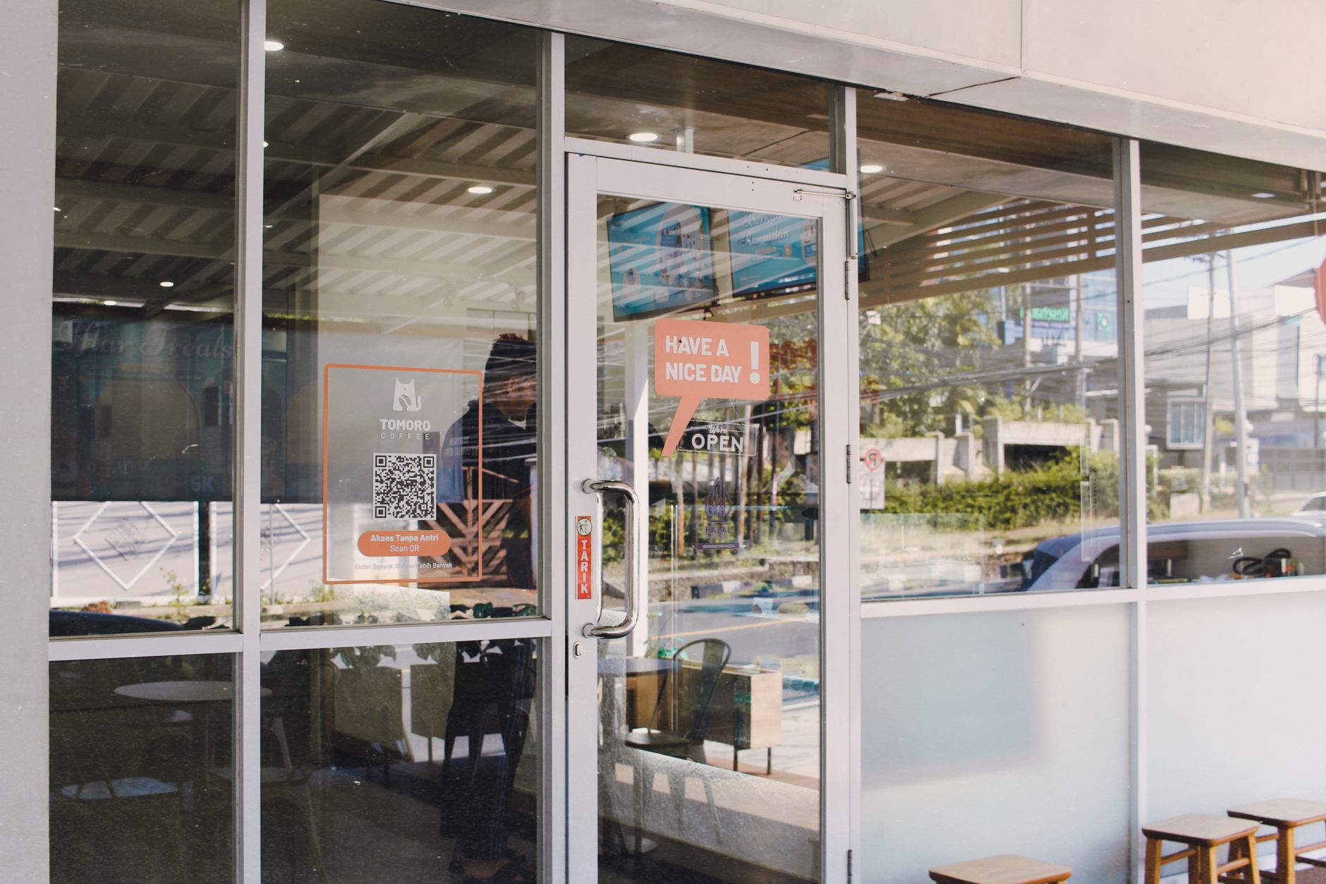 Chain Store Branding